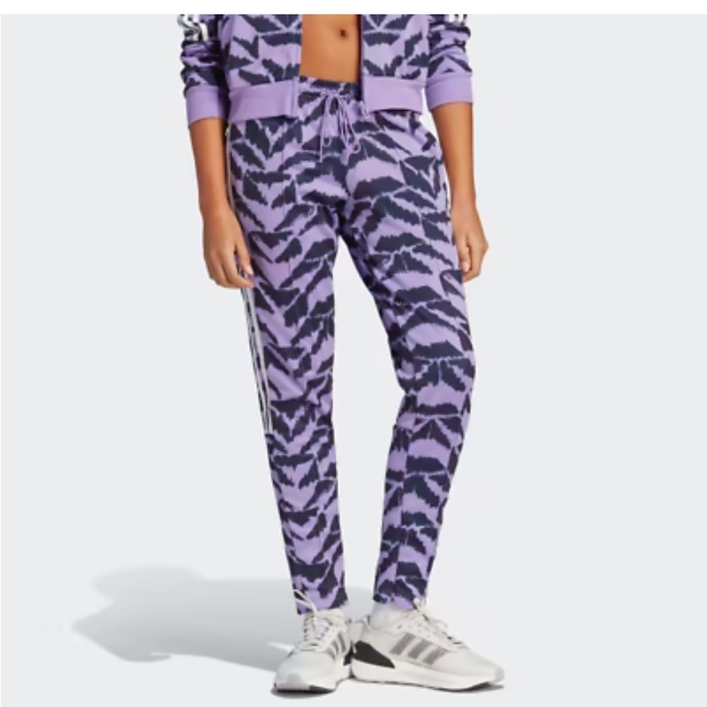 Adidas Tiro Suit Up Lifestyle Track Pants Violet Fusion size small NWT
